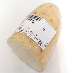 北海道・青森産などの国内産　長芋 ４００ｇ（１００ｇあたり６９円【本体】）